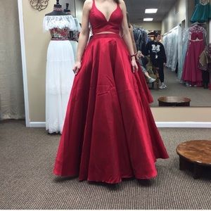 Sherri Hill Prom Dress